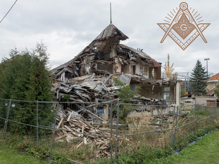 Kauno paveldas pavojuje: prie Perkūno al. 11 Kaune planuojamas neteisėtas priestatas